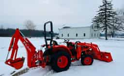 EXCELLENT-LOW HOUR 2021 KUBOTA L2501HST w/GRAPPLE & BACKHOE