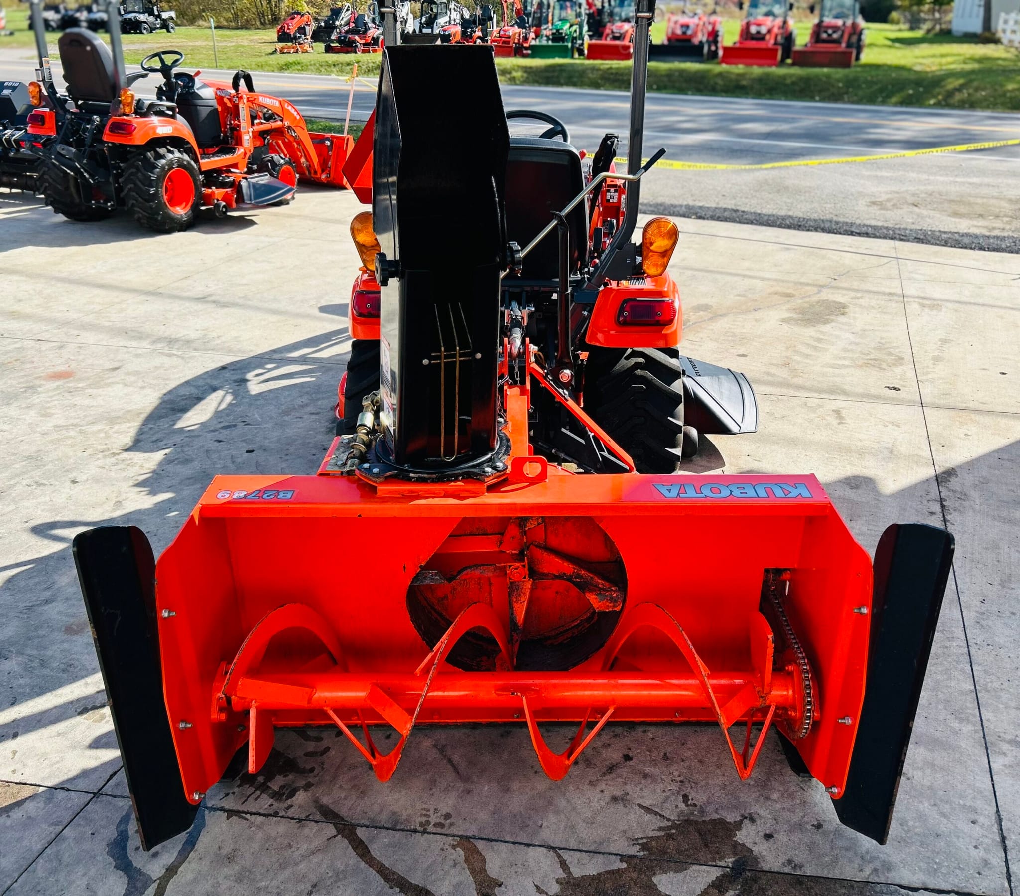 KUBOTA 2019 B2789 REAR 51″ SNOWTHROWER
