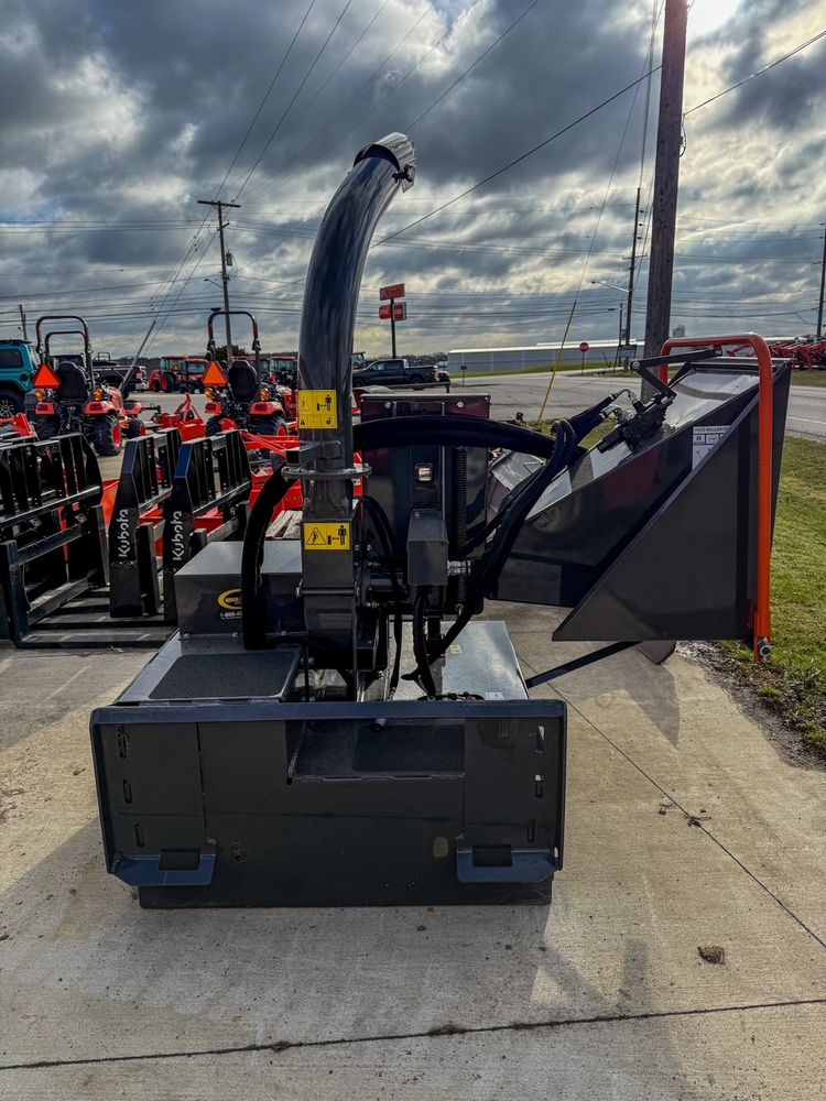 QUICK ATTACH – THE BIG CHIPPER – WOOD CHIPPER