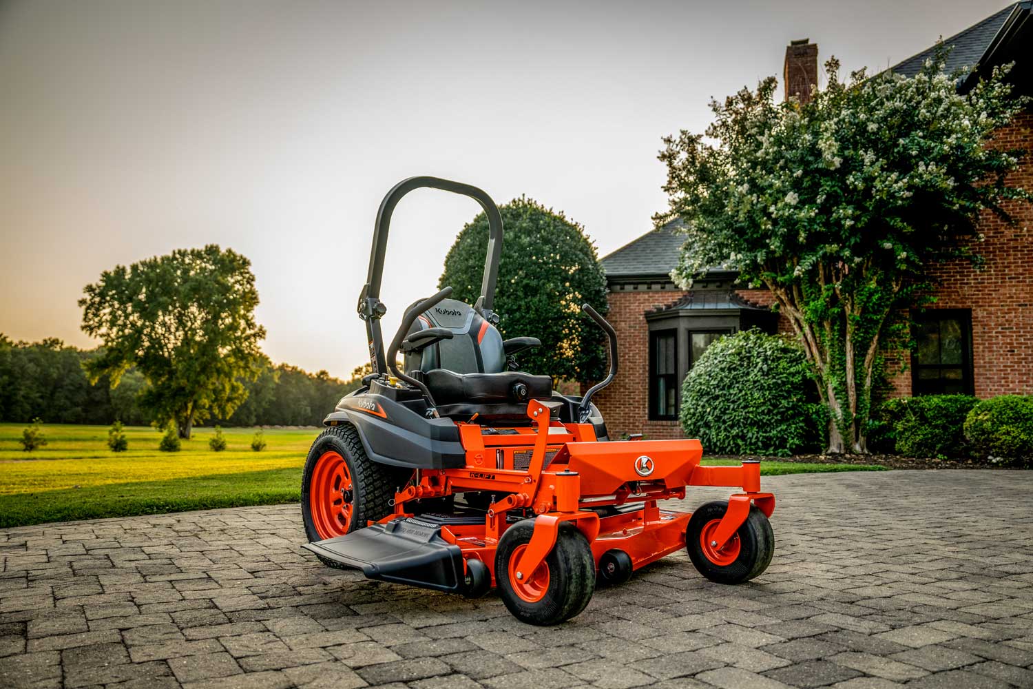 Z400 SERIES MOWERS - Middlefield Farm & Garden